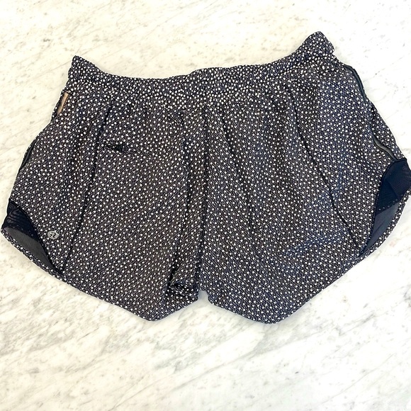 Lululemon shorts with liner! - Picture 3 of 7